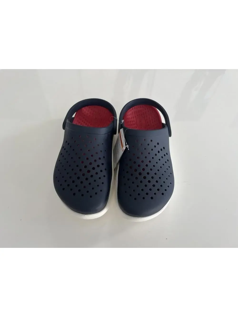 Crocs Inmotion Clogs Men's 8 Womens 10 Navy Blue White Red - Picture 4 of 9